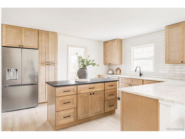 3931 S Hillcrest Dr, Denver, CO 80237