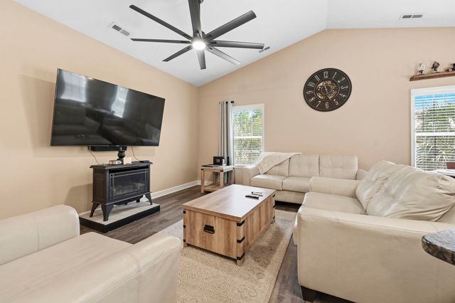 4329 Grande Harbour Blvd., Little River, SC 29566