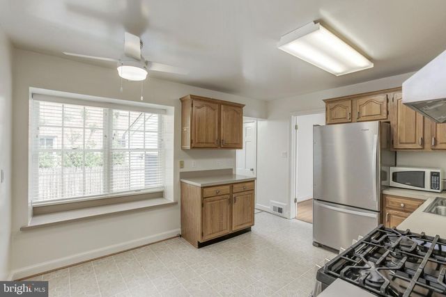 5601 POLLARD RD, Bethesda, MD 20816