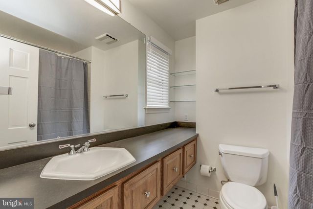 5601 POLLARD RD, Bethesda, MD 20816