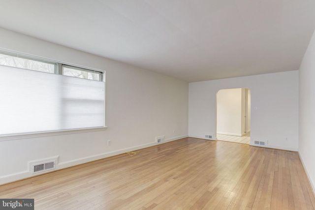 5601 POLLARD RD, Bethesda, MD 20816
