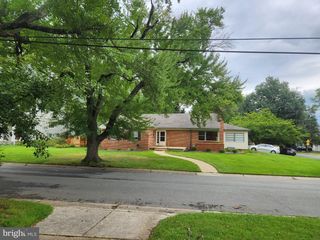 5601 POLLARD RD, Bethesda, MD 20816