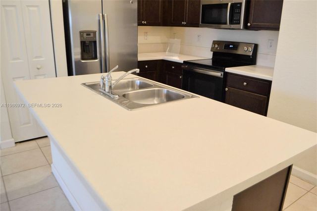 164 NE 23rd Ter, Homestead, FL 33033