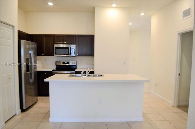 164 NE 23rd Ter, Homestead, FL 33033