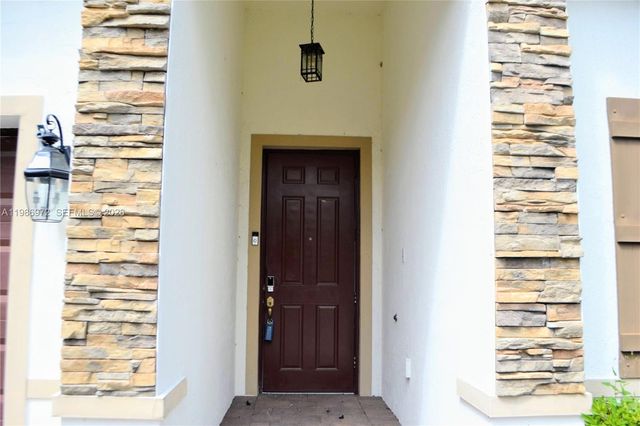 164 NE 23rd Ter, Homestead, FL 33033