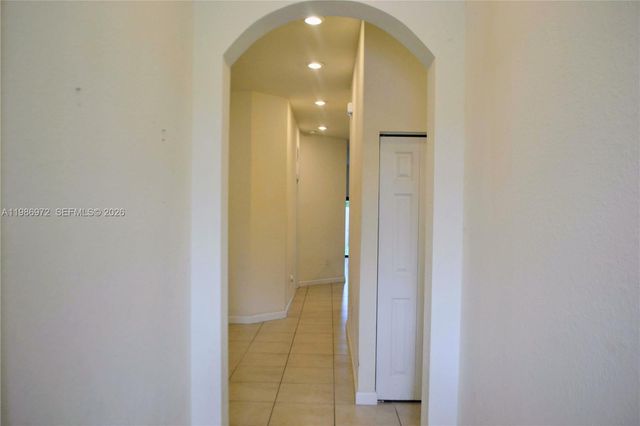 164 NE 23rd Ter, Homestead, FL 33033