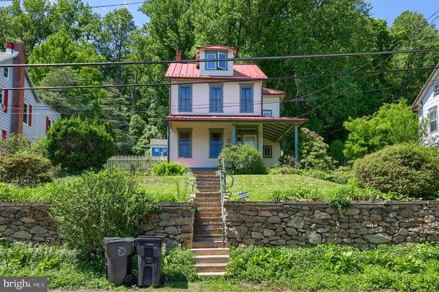 820 FRIEDENSBURG RD, Reading, PA 19606