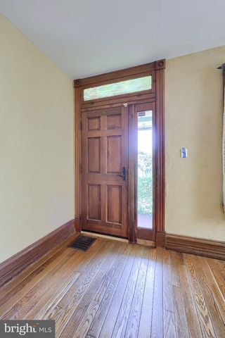 820 FRIEDENSBURG RD, Reading, PA 19606