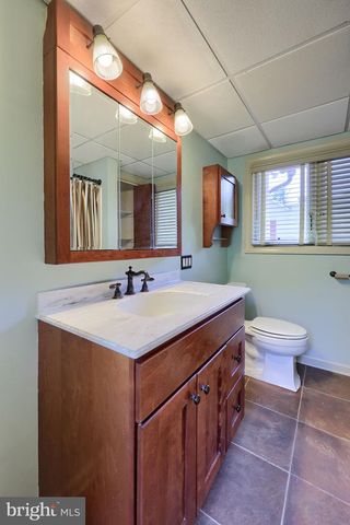 820 FRIEDENSBURG RD, Reading, PA 19606
