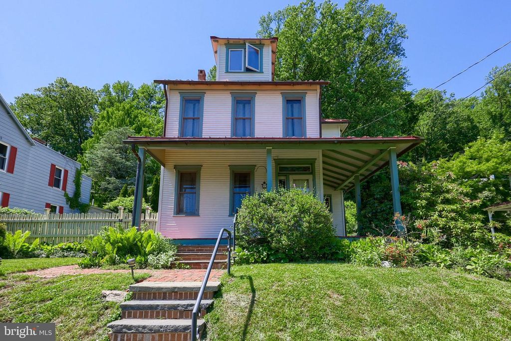 820 FRIEDENSBURG RD, Reading, PA 19606
