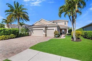 3783 Canopy CIR, Naples, FL 34120