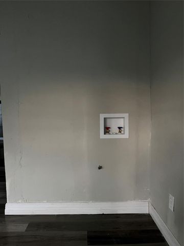 4917 Jones Street, Houston, TX 77016