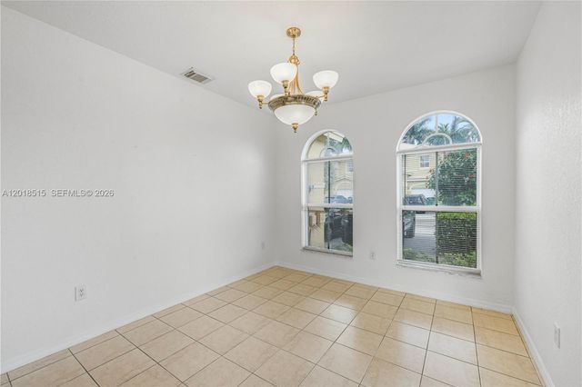 13724 SW 115th Ln, Miami, FL 33186