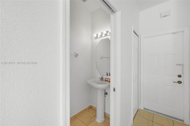 13724 SW 115th Ln, Miami, FL 33186