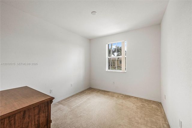 13724 SW 115th Ln, Miami, FL 33186