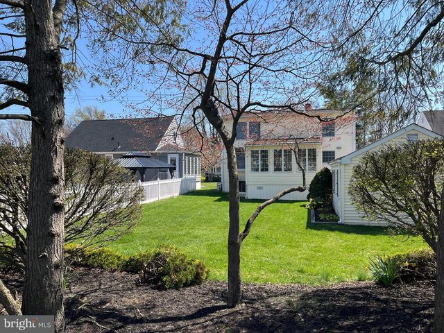180 ELMORE AVE, Hamilton, NJ 08619