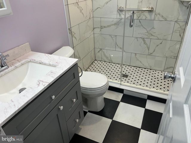 180 ELMORE AVE, Hamilton, NJ 08619