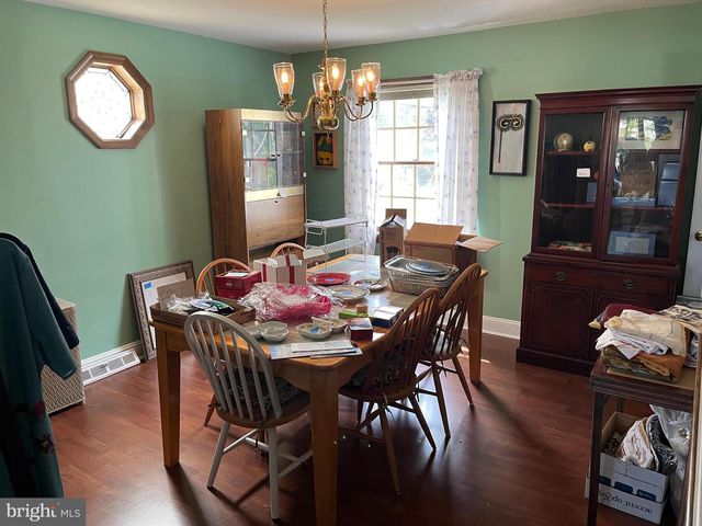 180 ELMORE AVE, Hamilton, NJ 08619