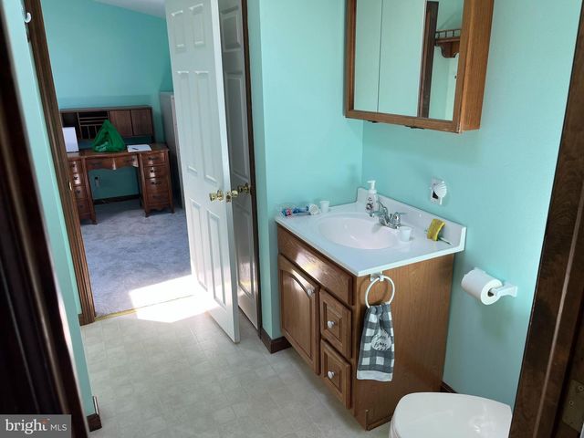 180 ELMORE AVE, Hamilton, NJ 08619