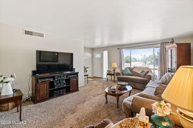 8149 E Colette Place, Tucson, AZ 85710