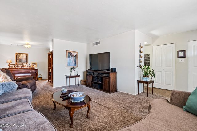 8149 E Colette Place, Tucson, AZ 85710