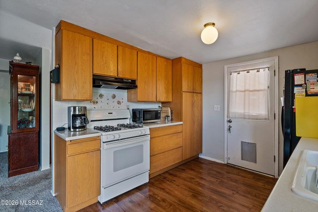 8149 E Colette Place, Tucson, AZ 85710