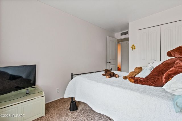 8149 E Colette Place, Tucson, AZ 85710