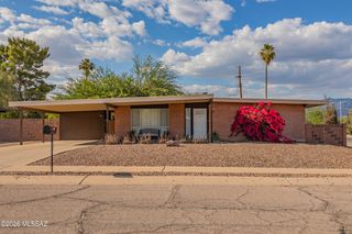 8149 E Colette Place, Tucson, AZ 85710
