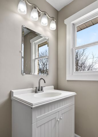 547 McQuade Cir, Mcminnville, TN 37110