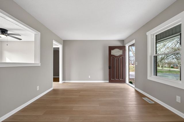 547 McQuade Cir, Mcminnville, TN 37110