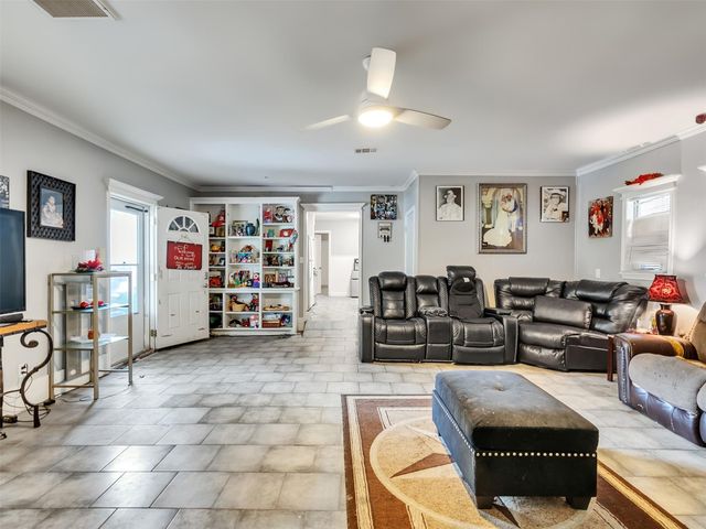 815 Avenue G, South Houston, TX 77587