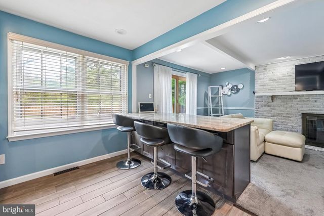 28 DONCASTER CT, Cherry Hill, NJ 08003