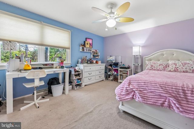 28 DONCASTER CT, Cherry Hill, NJ 08003