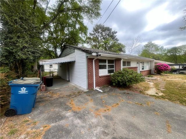 471 Ridgecrest Dr., Riverdale, GA 30274