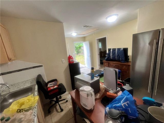471 Ridgecrest Dr., Riverdale, GA 30274