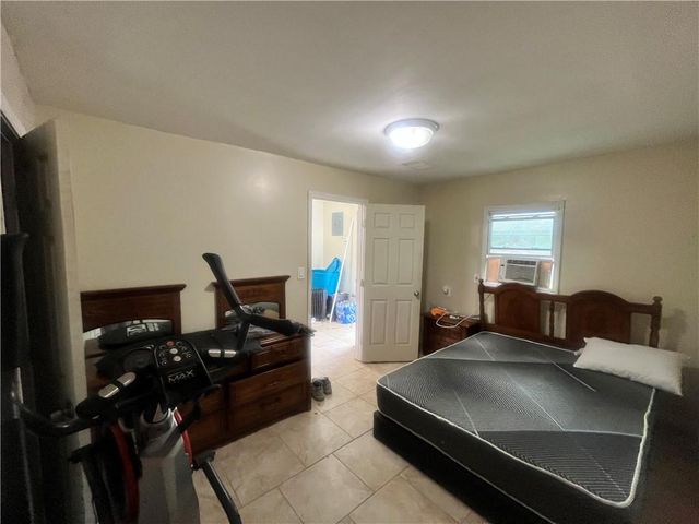 471 Ridgecrest Dr., Riverdale, GA 30274