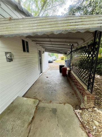 471 Ridgecrest Dr., Riverdale, GA 30274