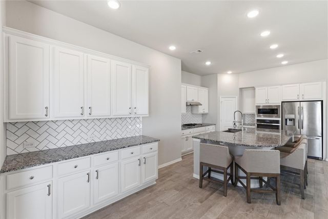 7614 Cottonwood Falls Drive, Spring, TX 77379