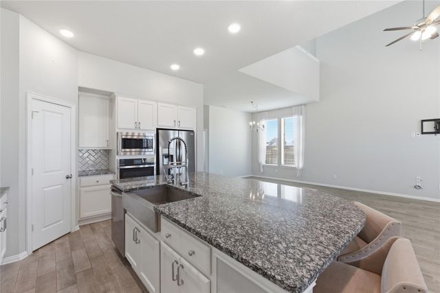 7614 Cottonwood Falls Drive, Spring, TX 77379