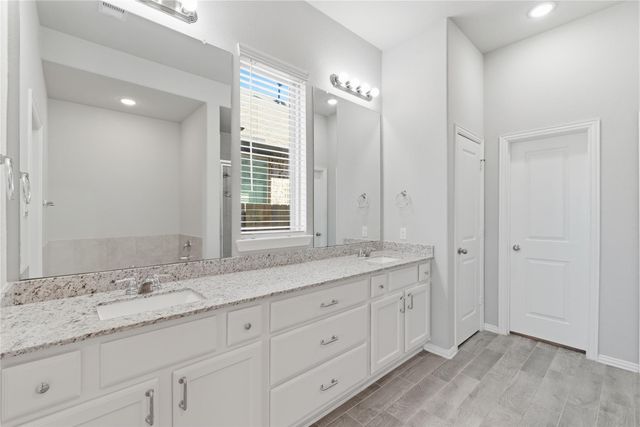 7614 Cottonwood Falls Drive, Spring, TX 77379