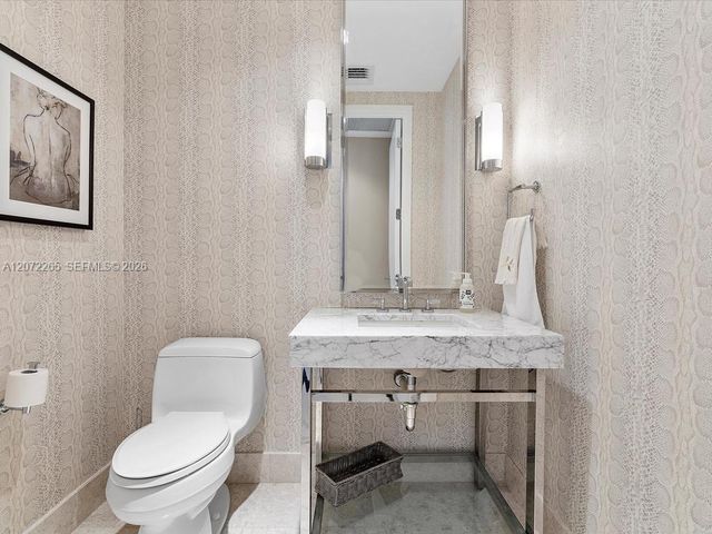 9705 Collins Avenue 1804N, Bal Harbour, FL 33154