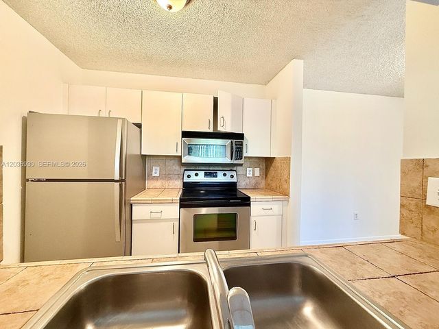 1743 Village Boulevard 104, West Palm Beach, FL 33409