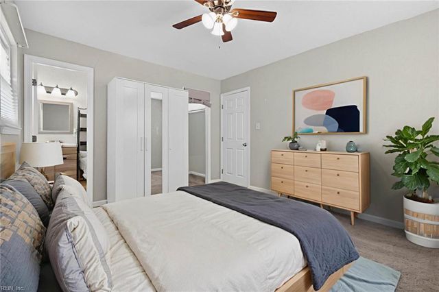 3104 Coach House LN, Virginia Beach, VA 23452