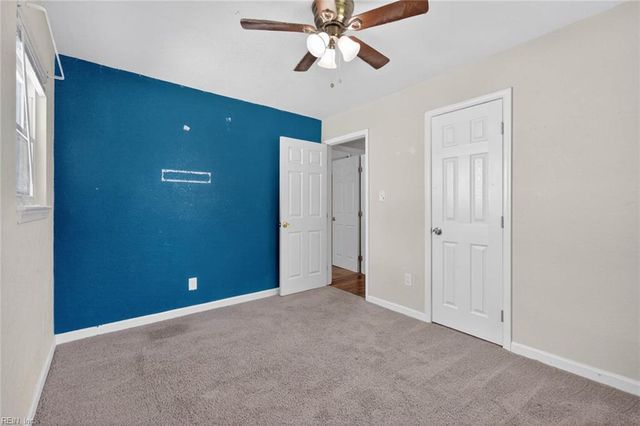 3104 Coach House LN, Virginia Beach, VA 23452