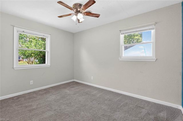 3104 Coach House LN, Virginia Beach, VA 23452