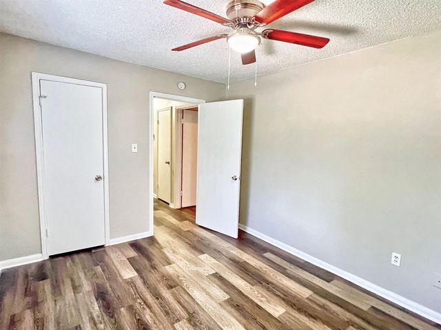 113 June Court, Richwood, TX 77531