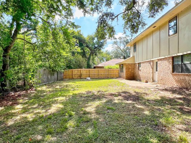 113 June Court, Richwood, TX 77531
