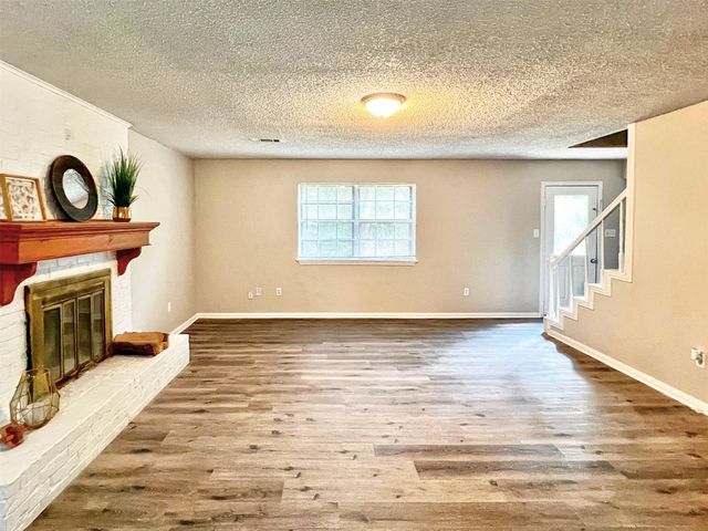 113 June Court, Richwood, TX 77531