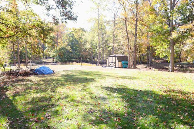 9540 E Brentmoore Road, Brazil, IN 47834