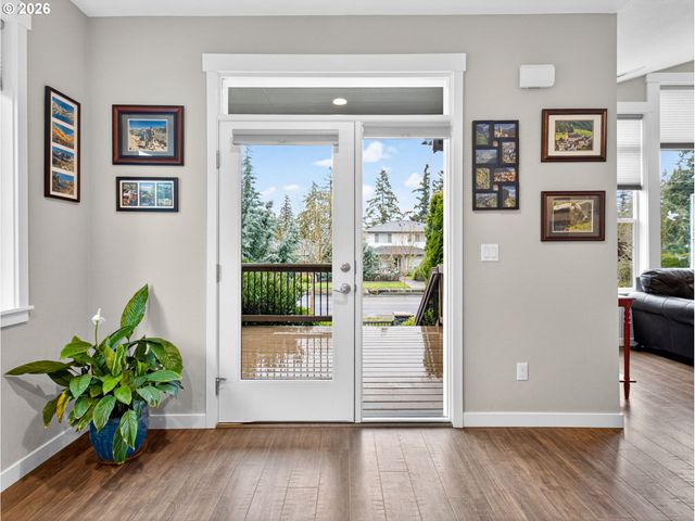 15261 Holcomb Blvd, Oregon City, OR 97045